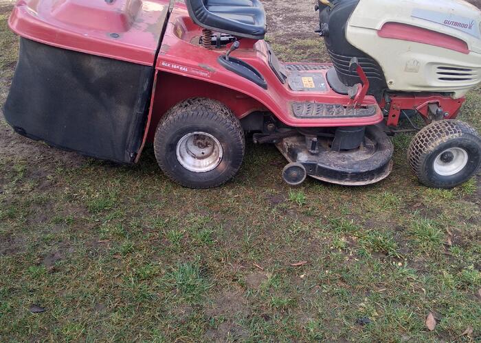 Grajewo ogłoszenia: Witam mam do sprzedania traktorek kosiarka firmy butbrod o mocy...